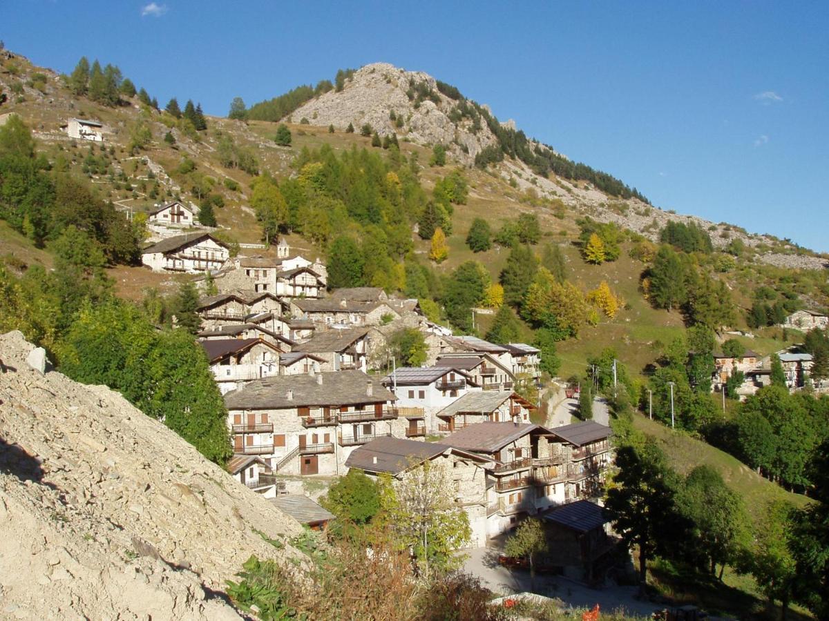 La Meiro Castelmagno Extérieur photo